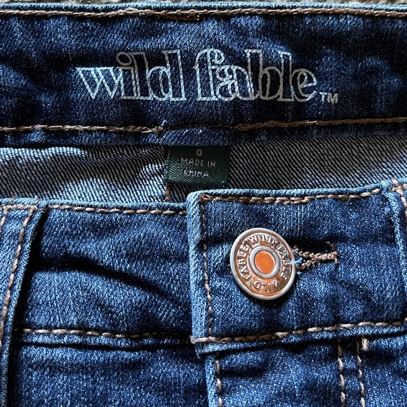 High Waist denim short - Picture 3 of 3